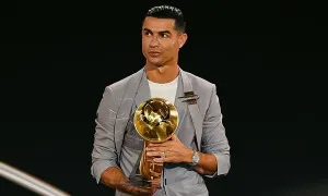 Ronaldo giành giải Cầu thủ hay nhất Trung Đông Ronaldo giành giải Cầu thủ hay nhất Trung Đông