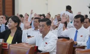TP HCM dừng hỗ trợ thêm cho cán bộ thôi việc do sắp xếp bộ máy TP HCM dừng hỗ trợ thêm cho cán bộ thôi việc do sắp xếp bộ máy