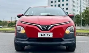 Hơn 500 triệu nên mua xe xăng cũ hay xe điện mới? Hơn 500 triệu nên mua xe xăng cũ hay xe điện mới?