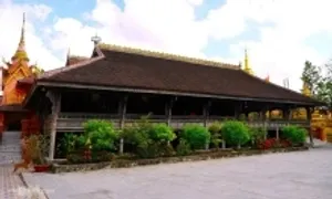 Giảng đường bằng gỗ cổ nhất miền Tây Giảng đường bằng gỗ cổ nhất miền Tây