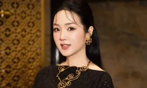 Giáng My dát phụ kiện hàng hiệu dự tiệc Giáng My dát phụ kiện hàng hiệu dự tiệc