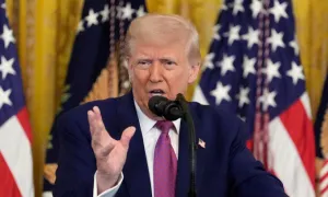 Ông Trump nói vẫn còn cơ hội đạt thỏa thuận với Iran Ông Trump nói vẫn còn cơ hội đạt thỏa thuận với Iran