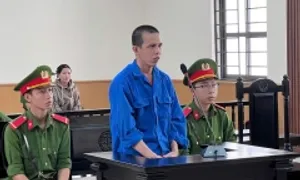 Kẻ đánh tử vong con riêng của người tình bị phạt án chung thân Kẻ đánh tử vong con riêng của người tình bị phạt án chung thân
