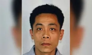Cảnh sát truy bắt nghi phạm mang súng trốn trong rừng Cảnh sát truy bắt nghi phạm mang súng trốn trong rừng