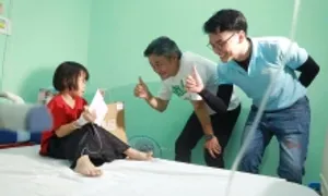 Quỹ Hy vọng và Uniqlo hỗ trợ bão lũ ở Huế