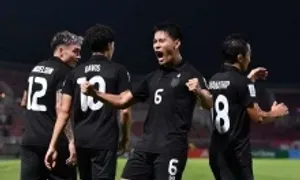 Ba cú sút xa giúp Thái Lan thắng trận ra mắt HLV mới